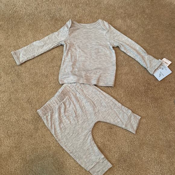 Baby Boy Clothes Size 0-3M All New with Tags- Carter’s - Picture 2 of 11